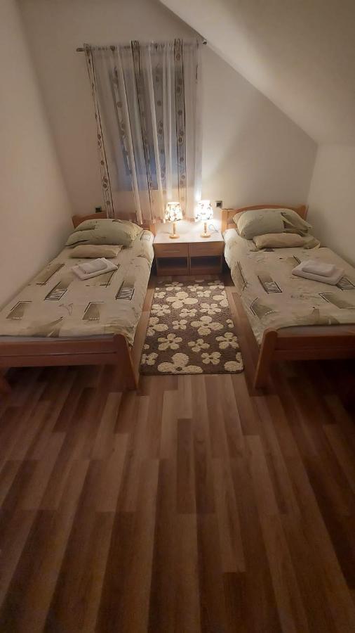 Apartment Slap Rakovica Εξωτερικό φωτογραφία