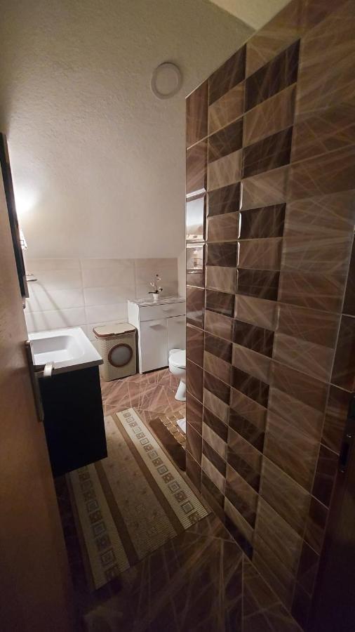 Apartment Slap Rakovica Εξωτερικό φωτογραφία